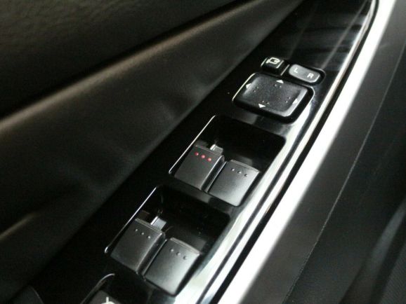 Mazda CX-7, 2.3 л, АТ, 2011 фото 2