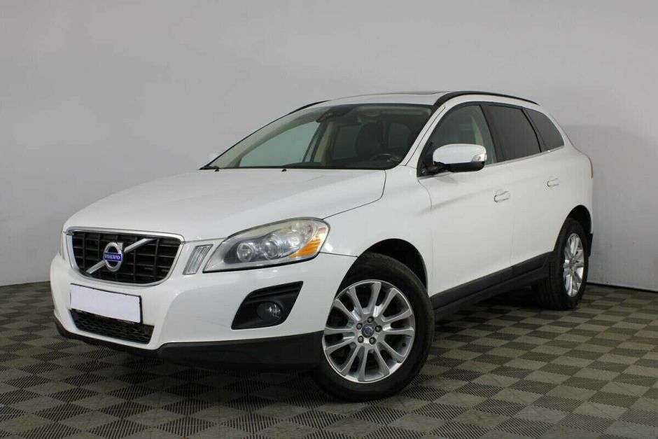 Volvo XC60, 2.4 л, АТ, 2010 фото 3