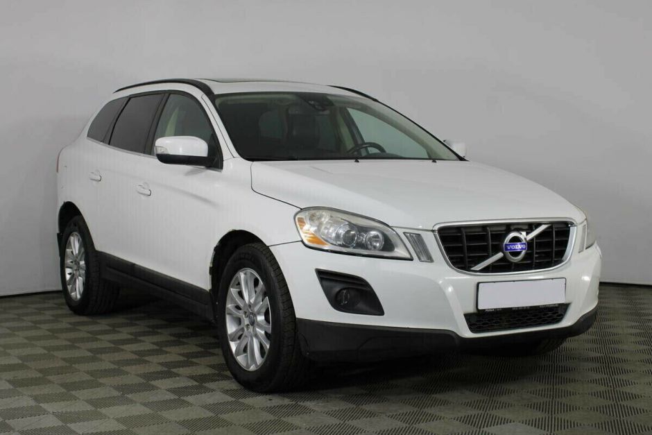 Volvo XC60, 2.4 л, АТ, 2010 фото 5