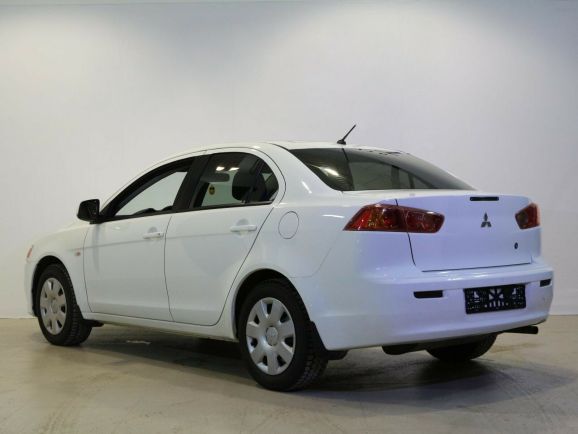 Mitsubishi Lancer, 1.5 л, МТ, 2011 фото 6