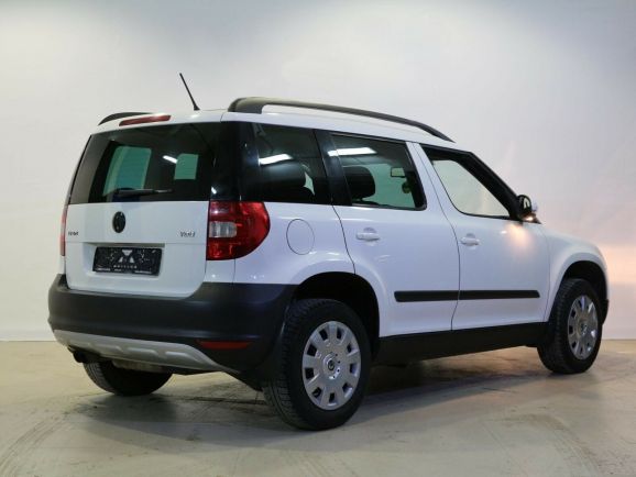 Skoda Yeti, 1.8 л, Робот, 2011 фото 5