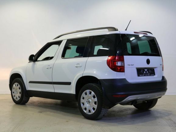 Skoda Yeti, 1.8 л, Робот, 2011 фото 6