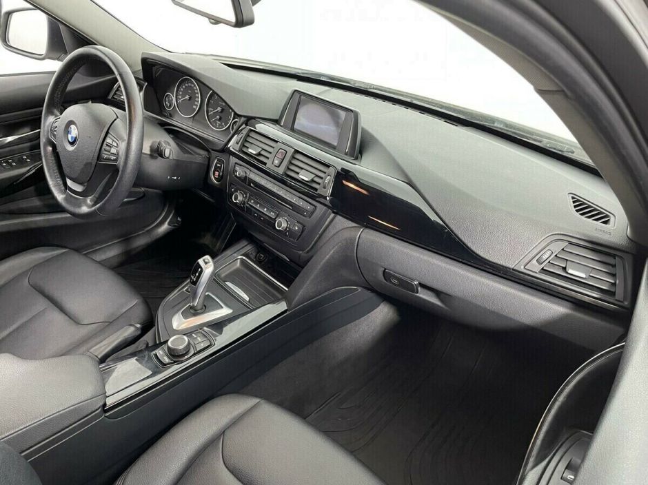 BMW 3 серии, 1.6 л, АТ, 2013 фото 2