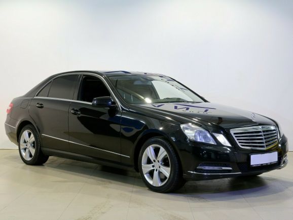 Mercedes-Benz E-Класс, 3.5 л, АТ, 2010 фото 4