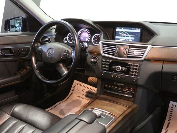 Mercedes-Benz E-Класс, 3.5 л, АТ, 2010 фото 7