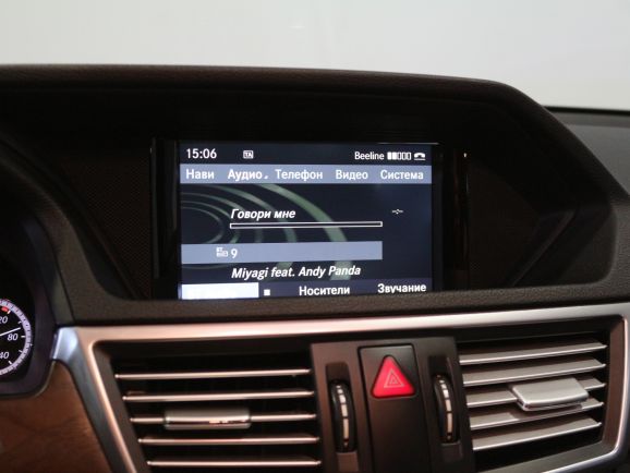 Mercedes-Benz E-Класс, 3.5 л, АТ, 2010 фото 10