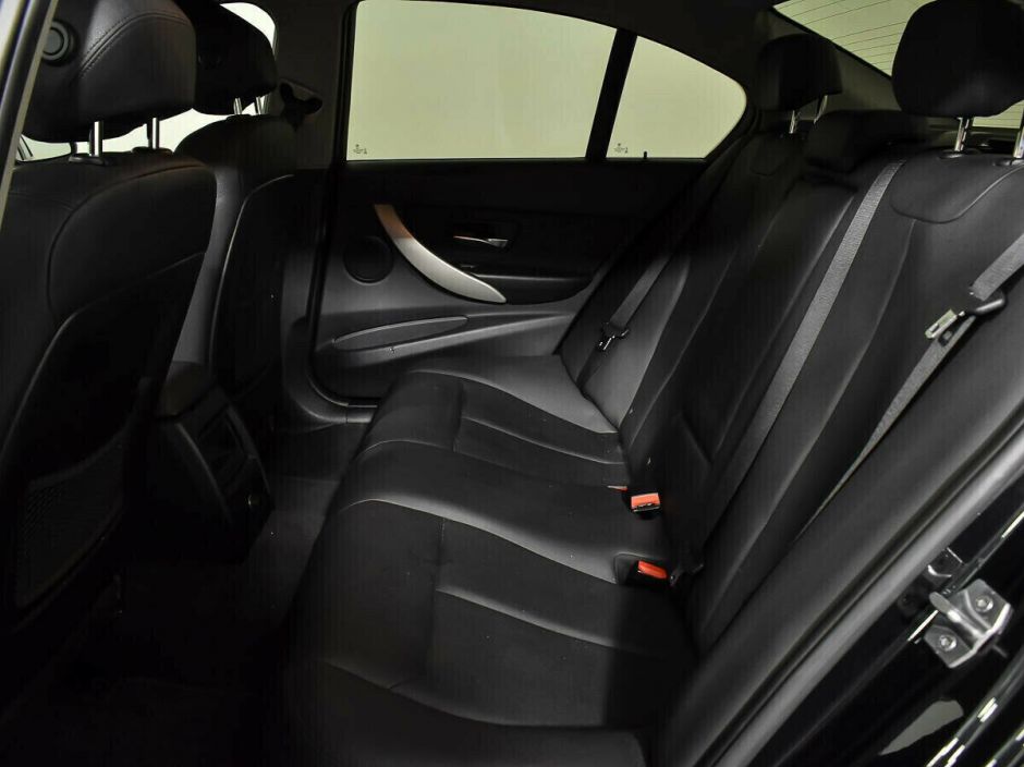 BMW 3 серии, 1.6 л, АТ, 2014 фото 1