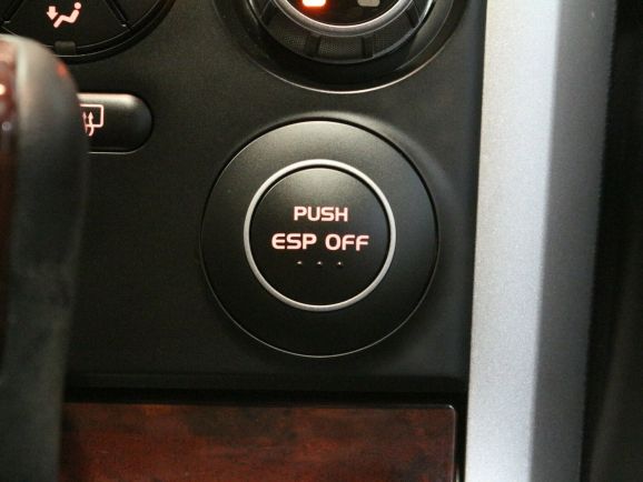 Suzuki Grand Vitara, 2.0 л, АТ, 2008 фото 1