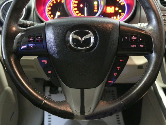 Mazda CX-7, 2.3 л, АТ, 2011 фото 10