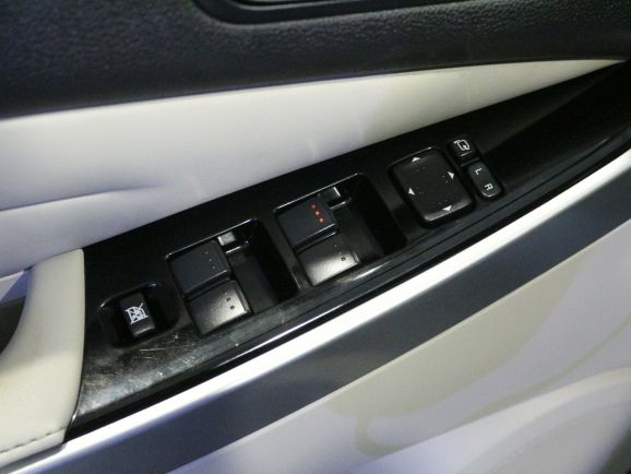 Mazda CX-7, 2.3 л, АТ, 2011 фото 13