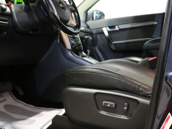 Chevrolet Captiva LT 2.4 AT 5-seats +, 2.4 л, АТ, 2010 фото 1