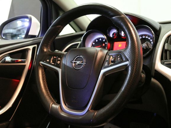 Opel Astra Sport, 1.4 л, АТ, 2012 фото 9