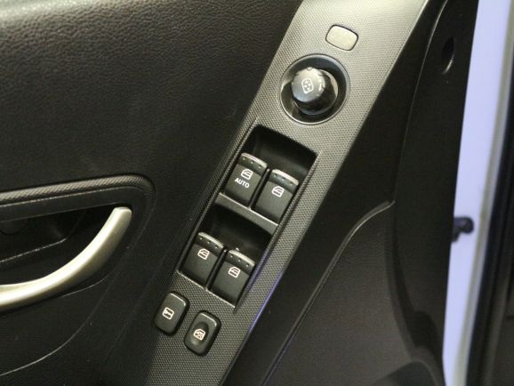 SsangYong Actyon, 2.0 л, АТ, 2013 фото 2