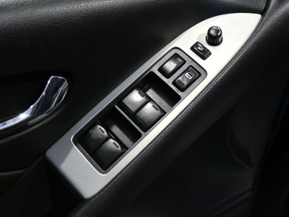 Nissan Murano LE+, 3.5 л, Вариатор, 2011 фото 11