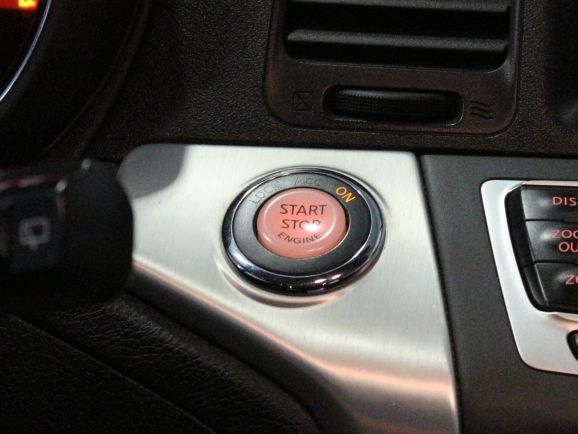 Nissan Murano LE+, 3.5 л, Вариатор, 2011 фото 1