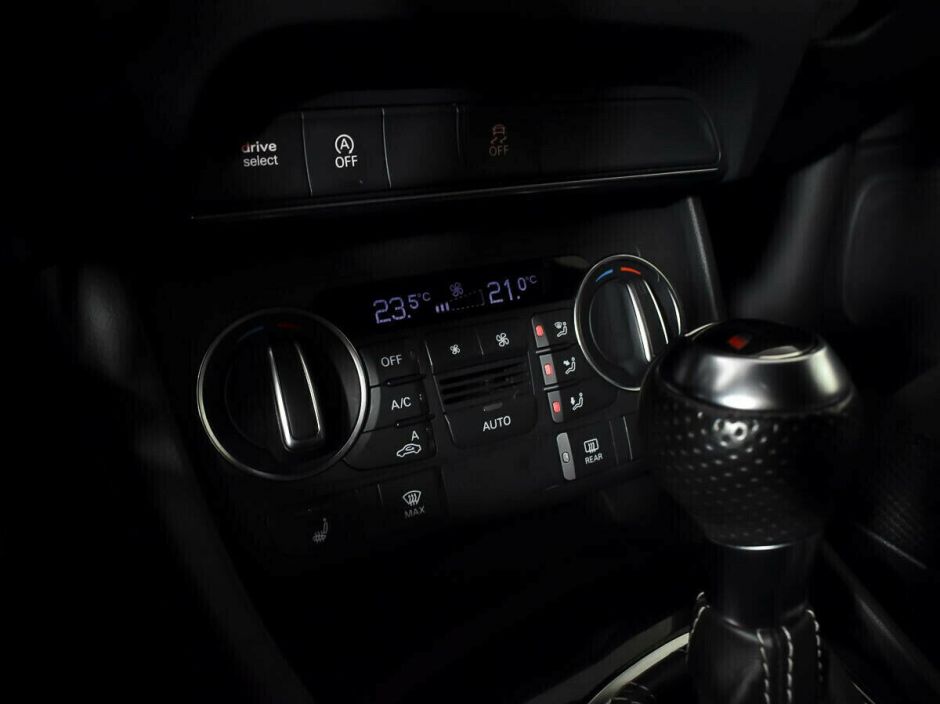 Audi Q3, 2.0 л, Робот, 2016 фото 15