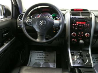 Suzuki Grand Vitara, 2.0 л, АКПП, 2008 фото 7