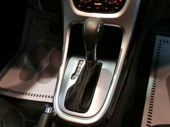 Opel Astra Sport, 1.4 л, АТ, 2013 фото 1