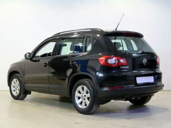 Volkswagen Tiguan, 2.0 л, АКПП, 2009 фото 5