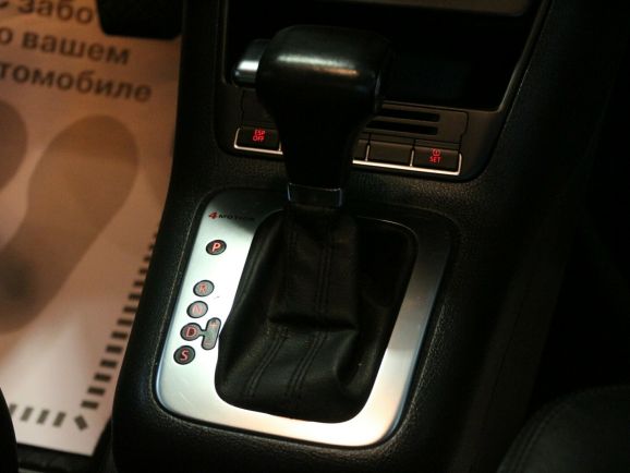 Volkswagen Tiguan, 2.0 л, АТ, 2009 фото 1