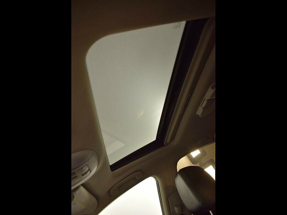 Infiniti M, 2.5 л, АТ, 2011 фото 2