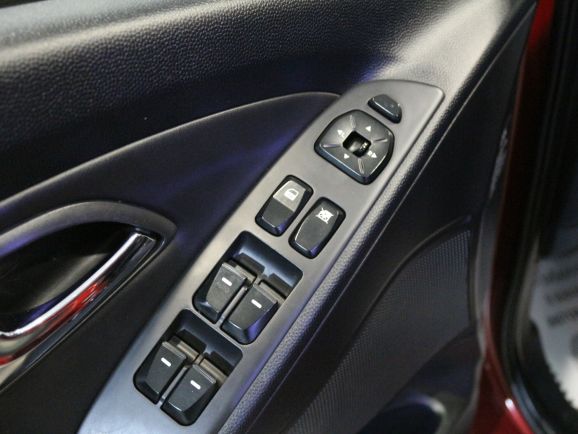 Hyundai ix35 Comfort + Navi, 2.0 л, АТ, 2012 фото 1