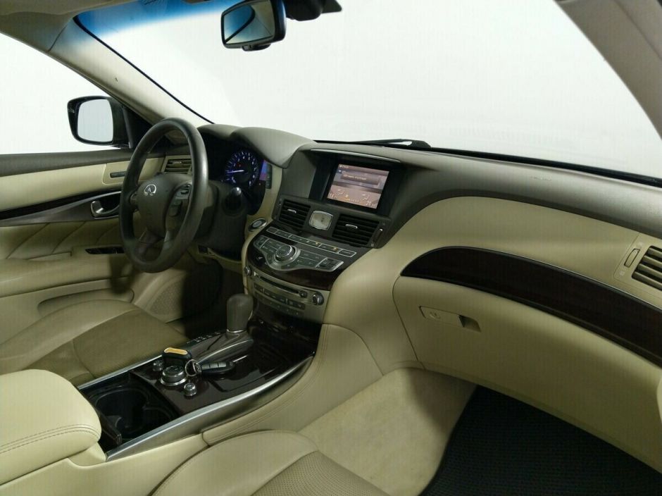 Infiniti M, 2.5 л, АТ, 2012 фото 12