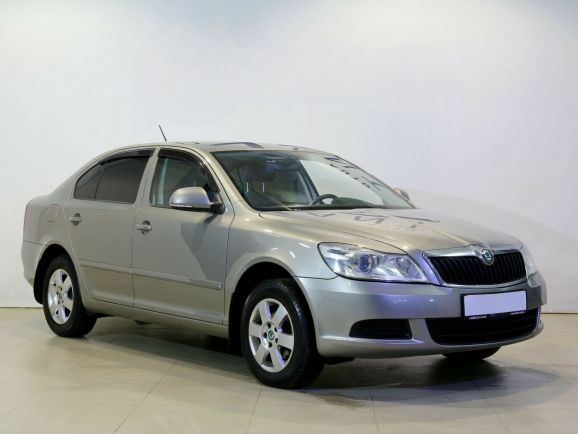 Skoda Octavia Elegance, 1.4 л, Робот, 2012 фото 4