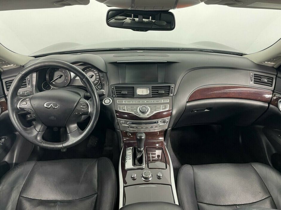 Infiniti M, 3.7 л, АТ, 2011 фото 12