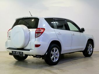 Toyota RAV4, 2.0 л, CVT, 2011 фото 5