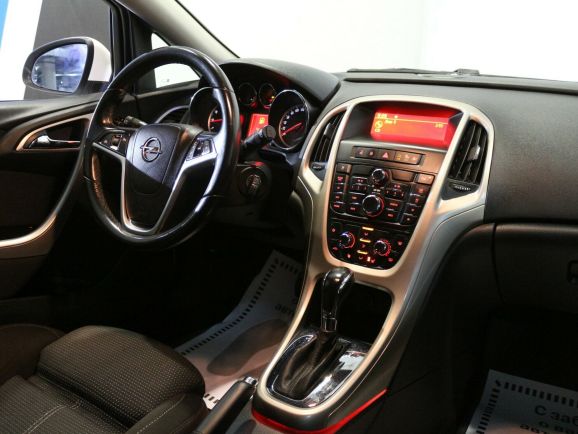 Opel Astra Cosmo, 1.6 л, АТ, 2012 фото 7