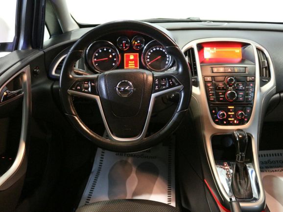 Opel Astra Cosmo, 1.6 л, АТ, 2012 фото 9