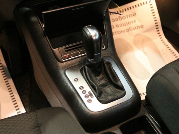 Volkswagen Golf Plus, 1.4 л, Робот, 2012 фото 2