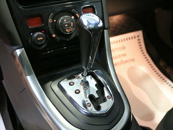 Peugeot 308, 1.6 л, АТ, 2013 фото 10