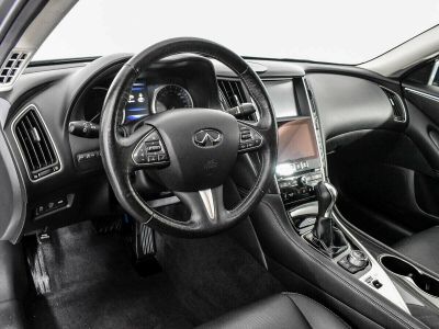 Infiniti Q50, 2.0 л, АКПП, 2016 фото 10