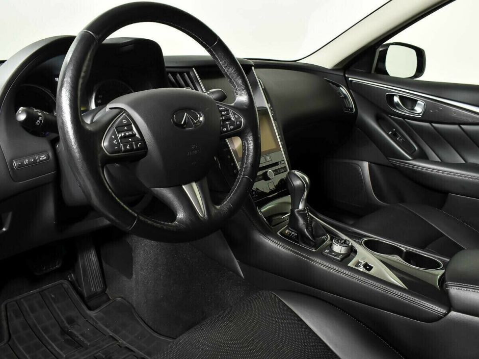 Infiniti Q50, 2.0 л, АТ, 2017 фото 11