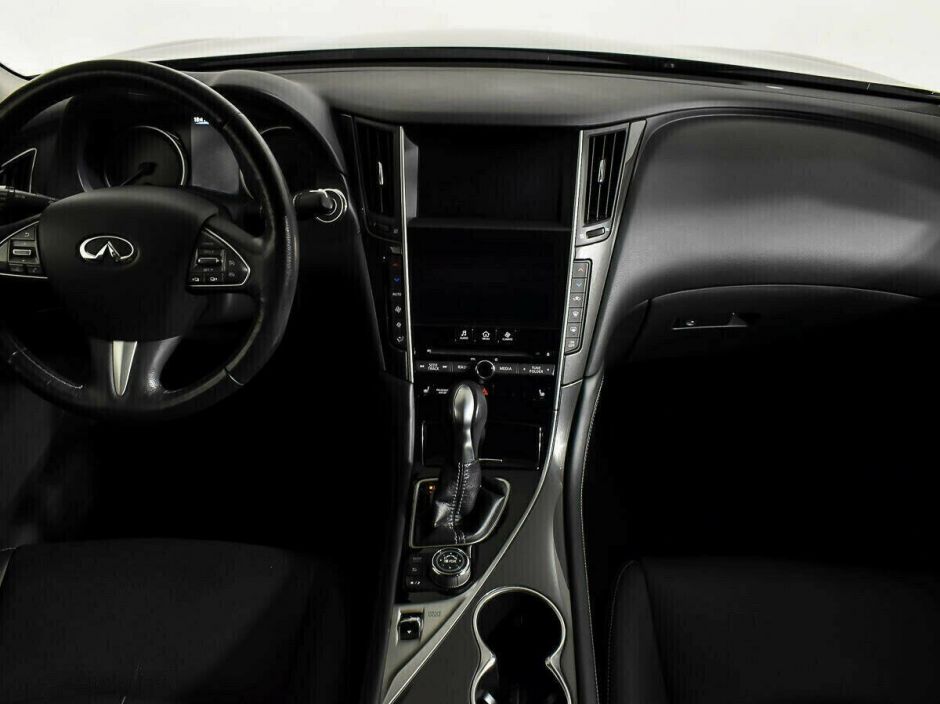 Infiniti Q50, 2.0 л, АТ, 2017 фото 13