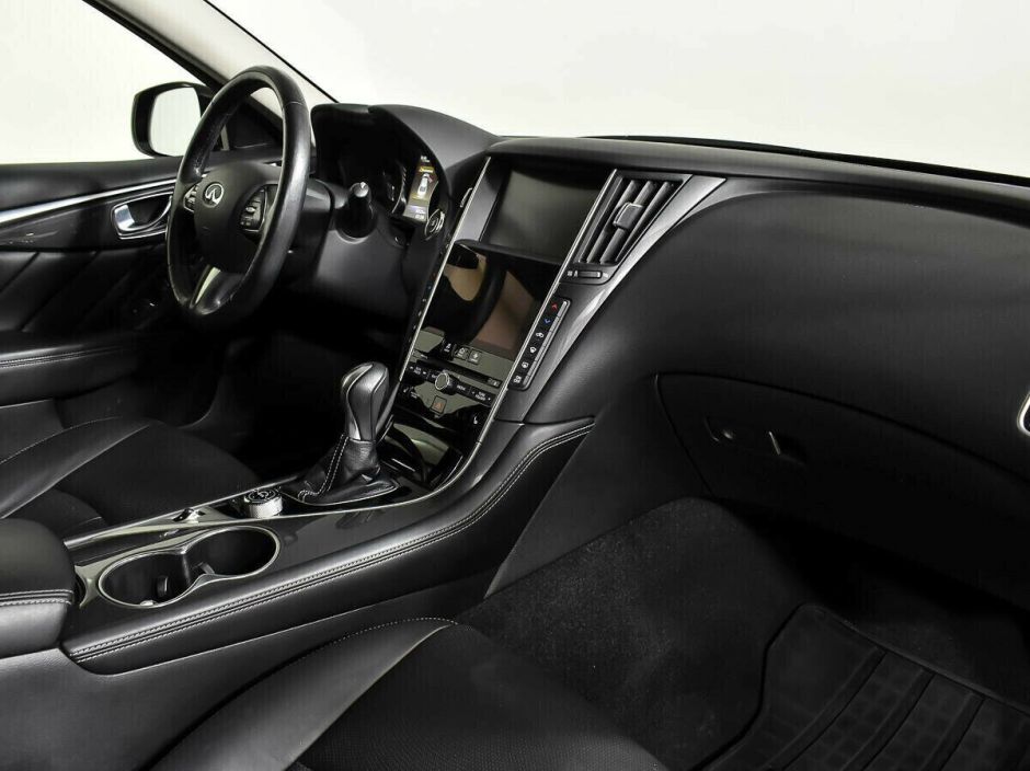 Infiniti Q50, 2.0 л, АТ, 2017 фото 16
