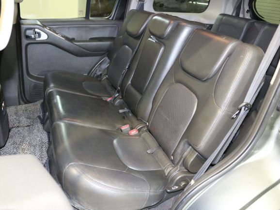 Nissan Pathfinder SE +Hi-Fi audio, 2.5 л, АТ, 2007 фото 2