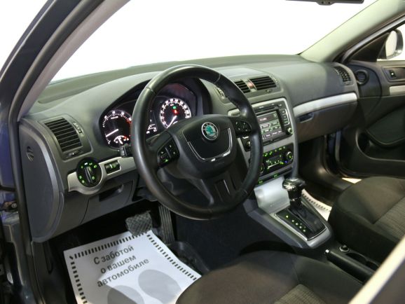 Skoda Octavia, 1.8 л, АТ, 2012 фото 7
