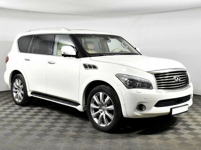 Infiniti QX56, 5.6 л, АКПП, 2012 фото 5