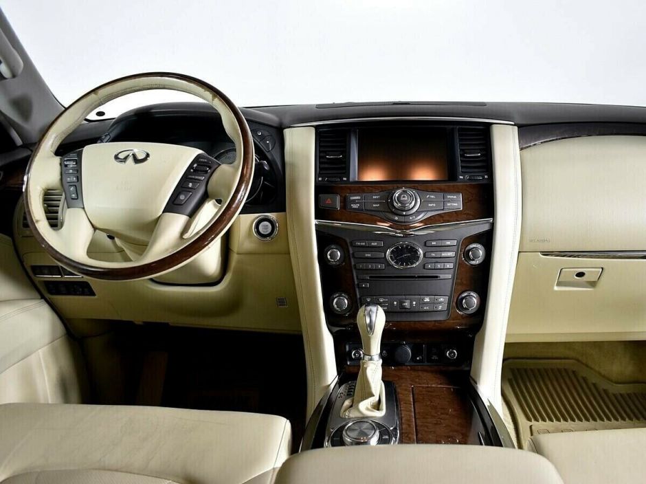 Infiniti QX56, 5.6 л, АТ, 2012 фото 12