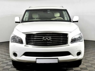 Infiniti QX56, 5.6 л, АКПП, 2011 фото 4