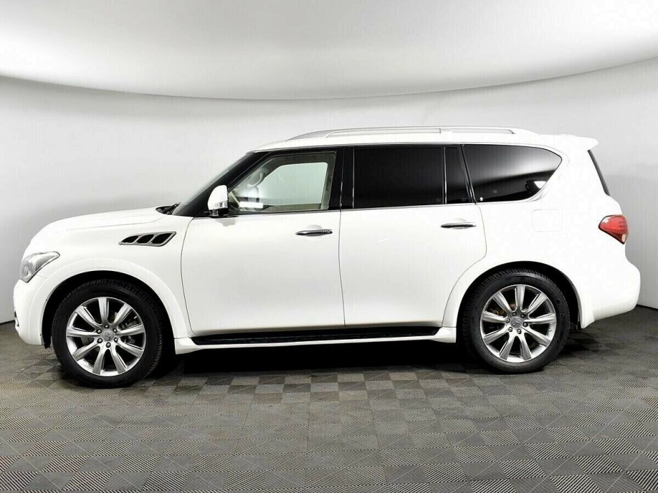 Infiniti QX56, 5.6 л, АТ, 2011 фото 9