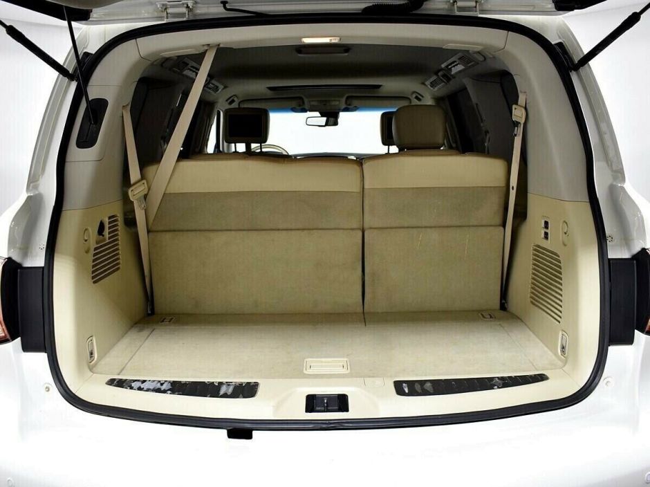 Infiniti QX56, 5.6 л, АТ, 2011 фото 2