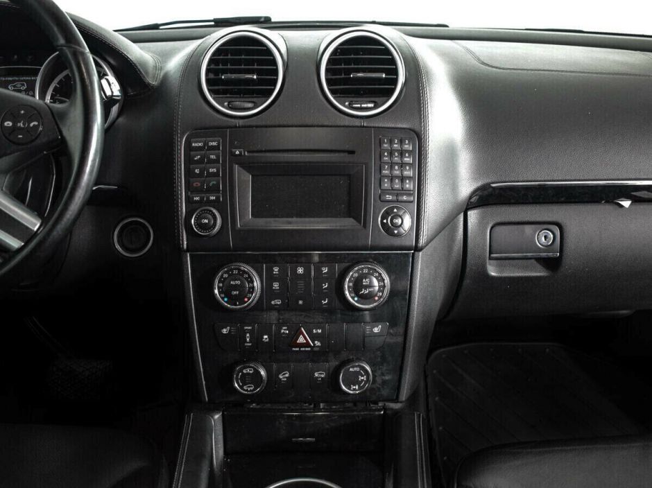 Mercedes-Benz GL-Класс, 3.0 л, АТ, 2011 фото 2