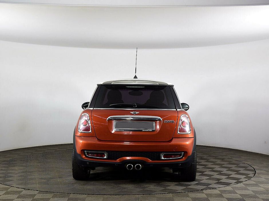 MINI Hatch, 1.6 л, АТ, 2012 фото 6
