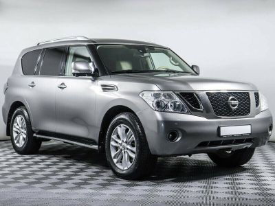 Nissan Patrol, 5.6 л, АКПП, 2010 фото 5