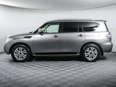 Nissan Patrol, 5.6 л, АКПП, 2010 фото 9