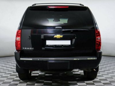 Chevrolet Tahoe, 5.3 л, АКПП, 2012 фото 8